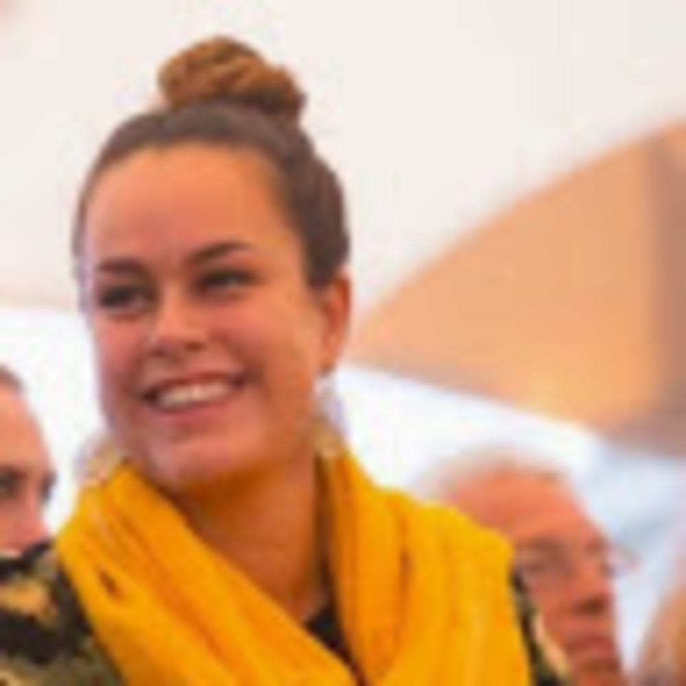 Meet your Posher, Hannah